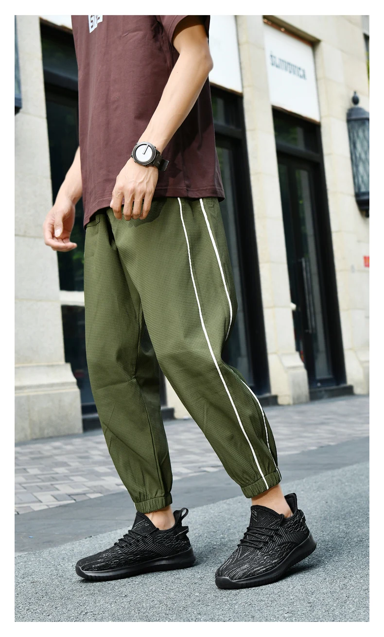 Chef Shoes Non-Slip Four Seasons Breathable Hotel Kitchen Work Shoes Light Outdoor Men's Plus Size Casual Sports Walking Shoes