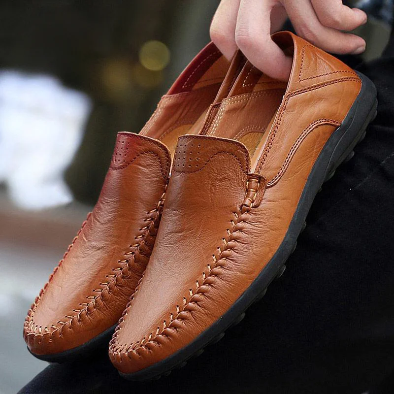 New Autumn Men Leather Shoes Fashion Leather High Quality Footwear British Style Male Casual Flat Comfortable Light Sneakers