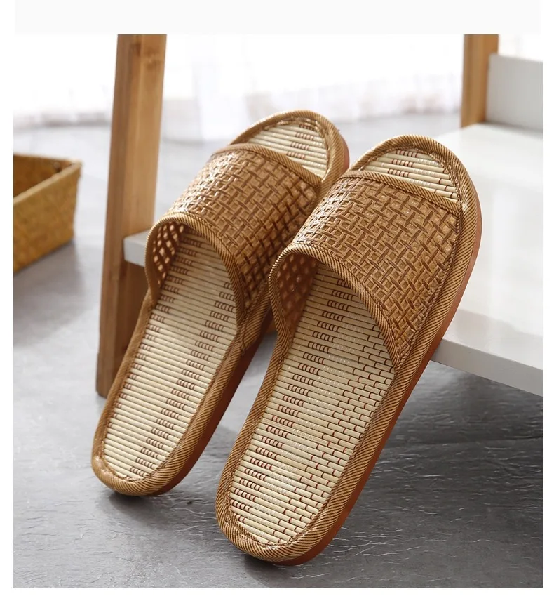 Bamboo & Rattan Summer Slippers for Women/Men - Breathable Couple Sandals, Soft Sole Anti-Slip Indoor Slides for Home/Beach