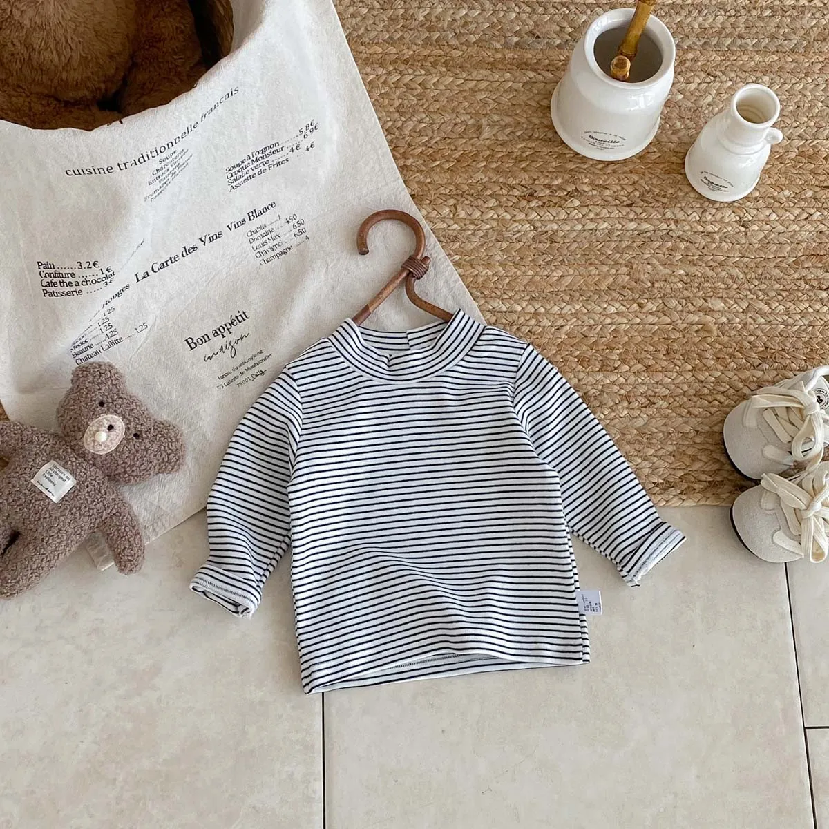 Children's autumn and winter striped semi-high collar long sleeve base shirt, male and female baby autumn and winter striped bas