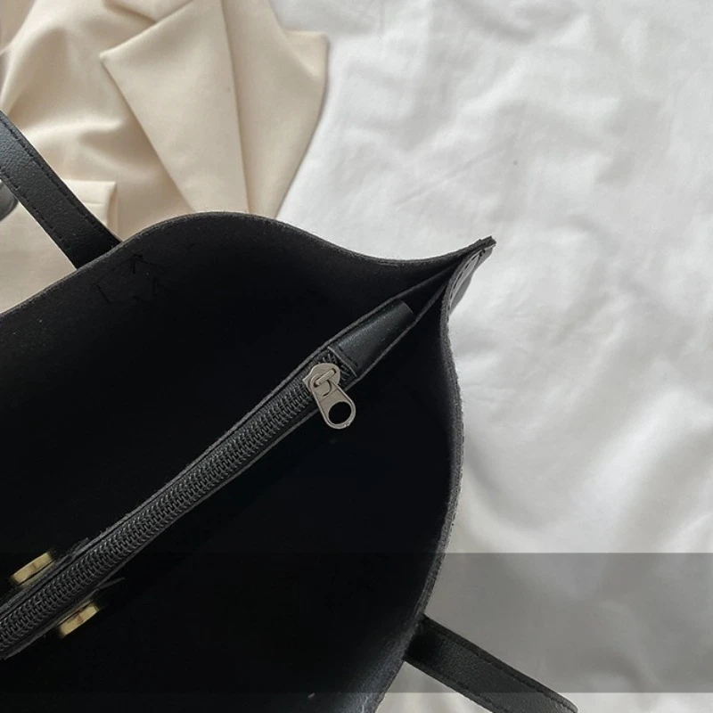 New Trend Retro Solid Color PU Leather Underarm Bag Simple Women Large Capacity Bag Shopping Travel Elegant Unisex Tote Bags