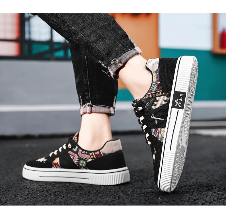 Mens Casual Sports Shoes New Outdoor High Quality Thick Sole Fashion Canvas Shoe Comfortable Breathable Luxury Men's Board Shoes