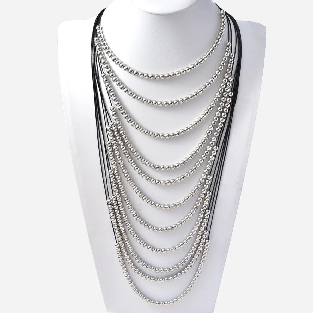 Vintage Imitation Pearl Choker Necklace Art Deco Flapper Accessories for Women White Multi-layer Imitation Pearl Necklaces