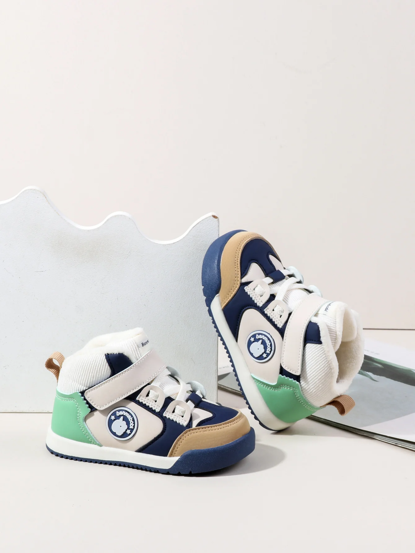 Hot Selling BaBy Unisex First Walking Toddler Shoes Fashion Style Fleece-lined Design For Winter And Autumn 0-4 Years Old