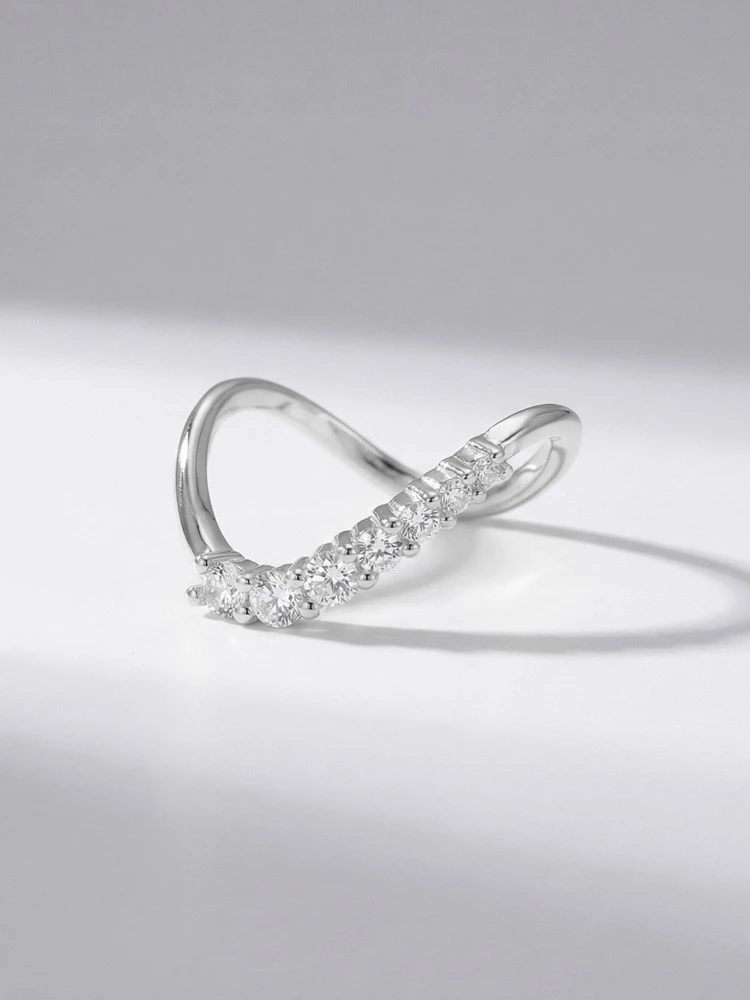 925 Sterling Silver Minimalism Fashion Wave Zircon Ring For Women Engagement Wedding Anniversary Party High Quality Fine Jewelry