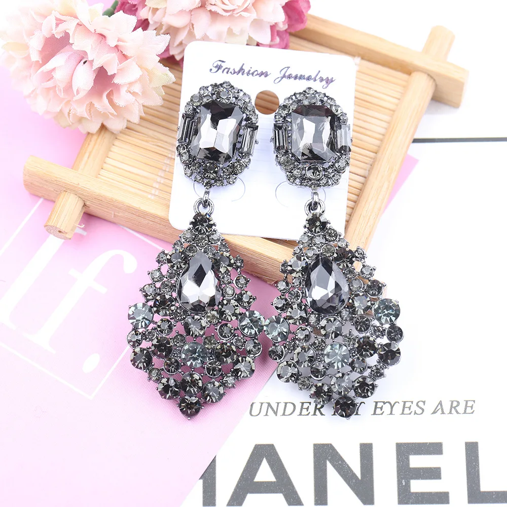 Luxury Jewelry Accessories Wholesale Elegant Long Champagne Crystal Rhinestone Chandelier Drop Statement Earrings for Women