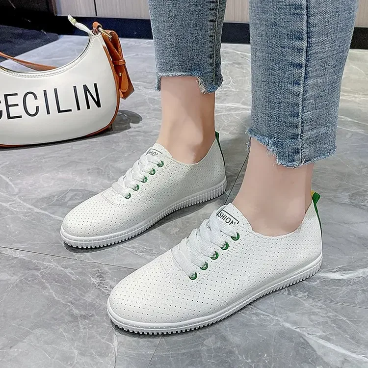 Women's Vulcanized Shoes Breathable Comfortable Hole Outdoor Sports Shoes Summer Running Shoes Fashion Board Shoes Thick Sole