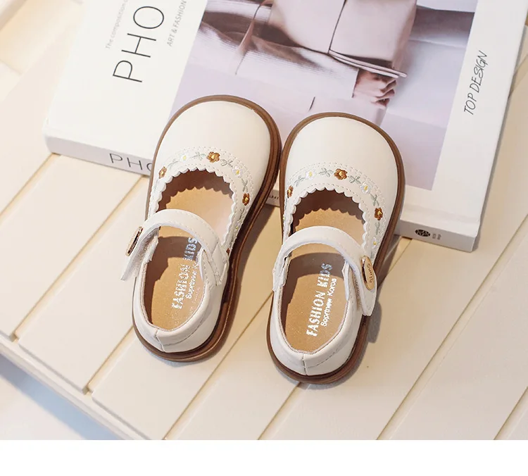Children's Leather Shoes Spring Autumn Versatile Kids Mary Jane Shoes Fashion Embroidered Flower Causal Princess Shoes for Girls