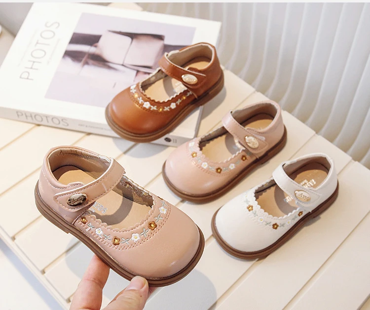Children's Leather Shoes Spring Autumn Versatile Kids Mary Jane Shoes Fashion Embroidered Flower Causal Princess Shoes for Girls