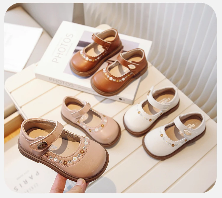 Children's Leather Shoes Spring Autumn Versatile Kids Mary Jane Shoes Fashion Embroidered Flower Causal Princess Shoes for Girls