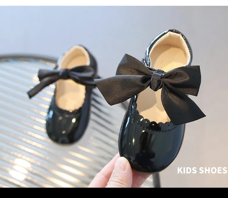 2026 Spring Autumn Little Toddler Girl Leather Dress Shoes Kids Cute Oxfords Bright Colors Girls Party Performance Dance Shoes