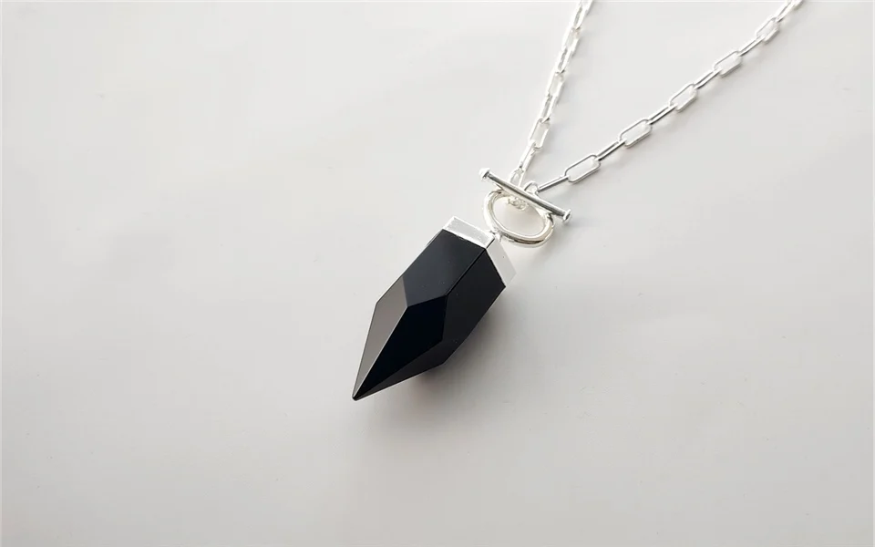 FUWO 1Pc Obsidian Crystal Pointed Necklace,Silver Plated Square Chain, Black and White Classic Semi Precious Stone Gift NC41