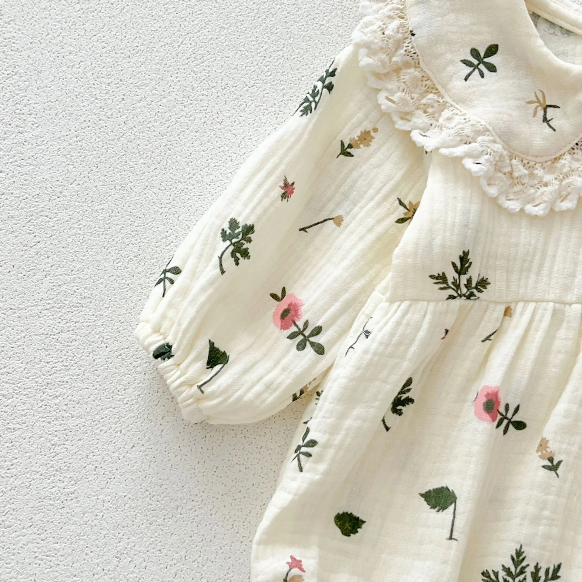 Autumn Newborn Infant Baby Girls Sweet Flower Romper + Headband Muslin Lapel Rompers Kids Onepiece Fashion Baby Clothing