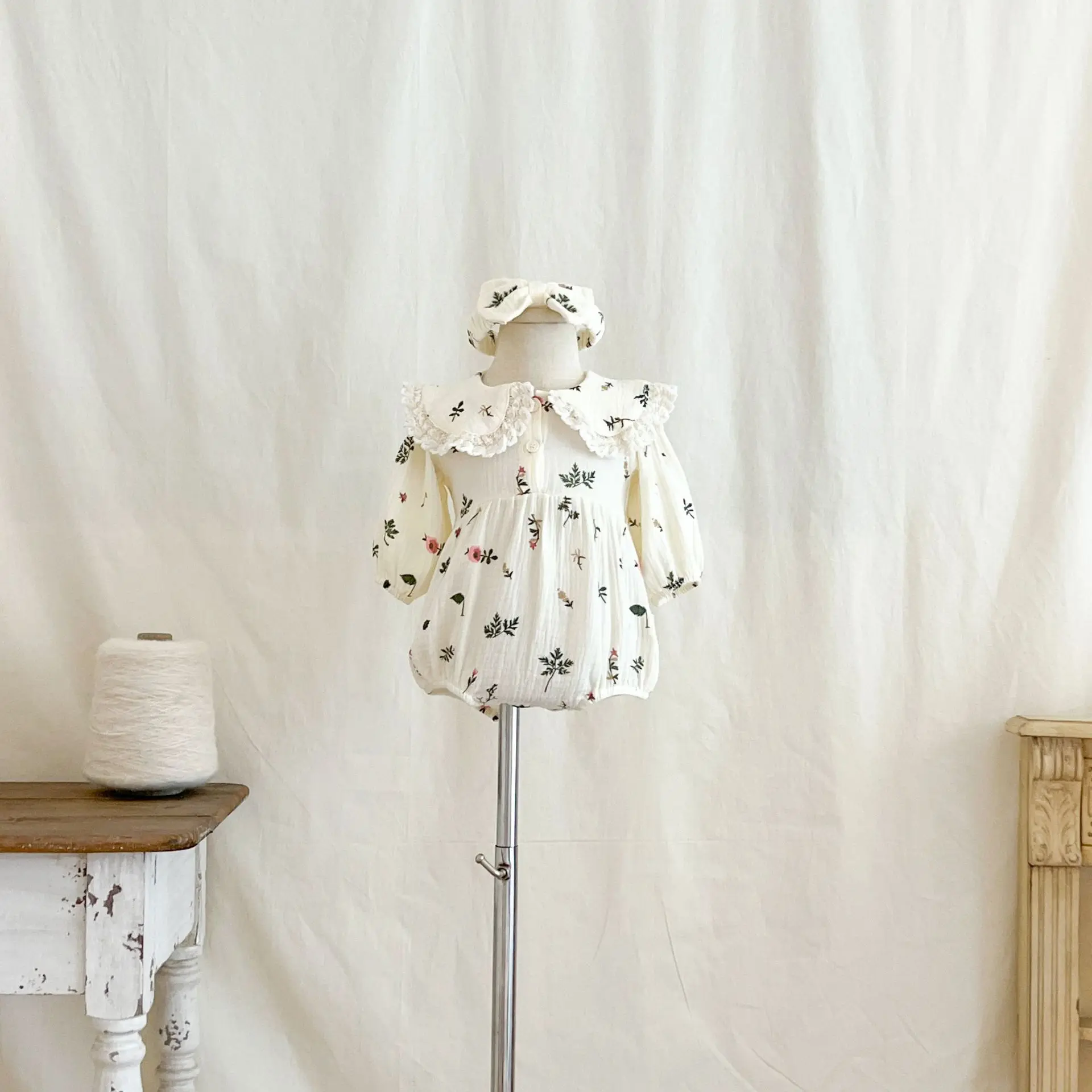 Autumn Newborn Infant Baby Girls Sweet Flower Romper + Headband Muslin Lapel Rompers Kids Onepiece Fashion Baby Clothing
