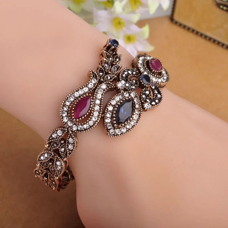 Blucome Latest Vintage Women Party Bangles Red Acrylic Resin Tulip Flower Bracelets Full Crystal Turkish Bijuterias Hand Jewelry