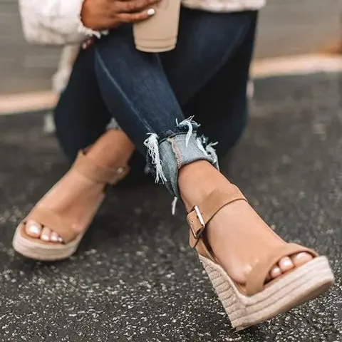 2024 Summer Sandals Women Wedges Platform Ladies Hemp Shoes Ladies Candy Color Casual Girls Slip on Strap Cross Girls Plus Size