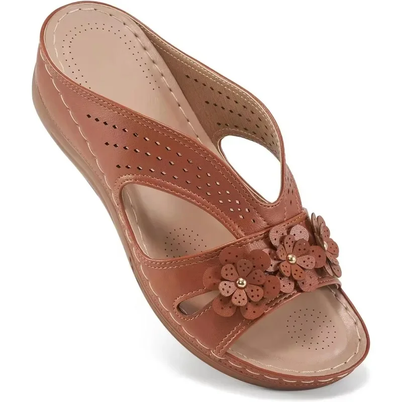 Woman  2024 Trend Women's Slippers Casual Flower Hollow Wedge Beach Shoes Outdoor Fashion Platform Comfortable Non-slip Sandals