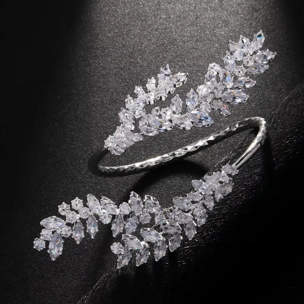 Stonefans Exquisite Zirconia Leaves Cuff Bracelet Bangle Bridal Hand Jewelry Charming Female Indian Wedding Open Bangle Chain