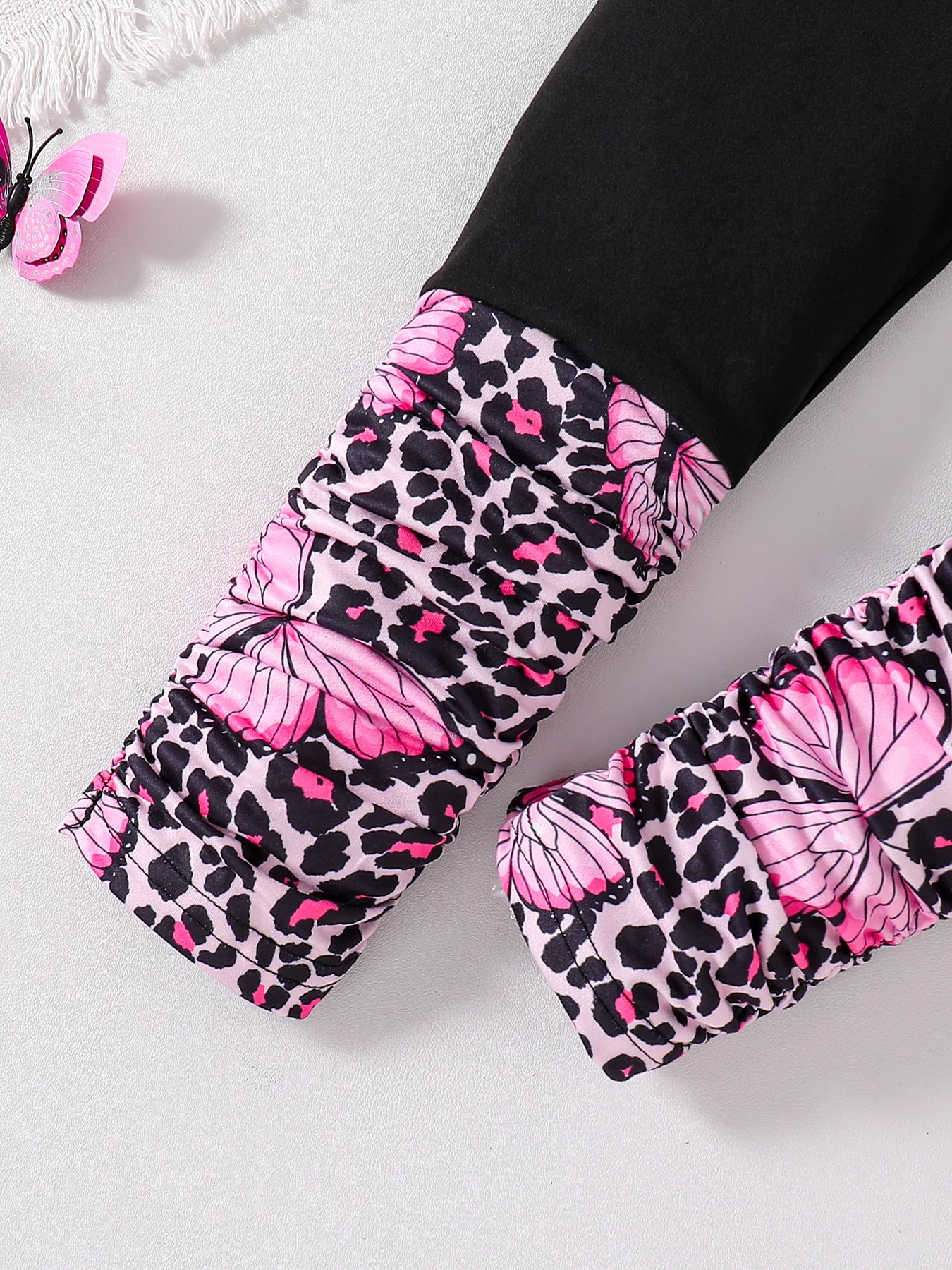 Children's Spring and autumn girls fashion 2 sets butterfly print pink crew neck long sleeve shirt black slim stretch pants