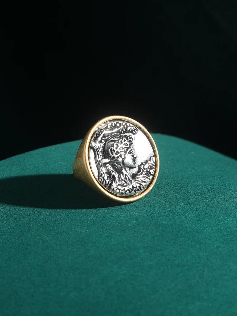 Vintage Beauty Portrait Antique Coin Engagement Ring For Woman Gold Color Accessories Luxury Dubai Indian Jewelry 2025 Trend