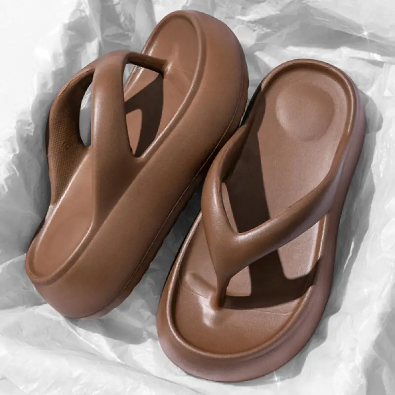 Popular Chunky Platform Clip Toe Sandals 2025 Women New Thick Bottom Slip On Silppers EVA Anti-odorant Sandalias De Mujer 5cm