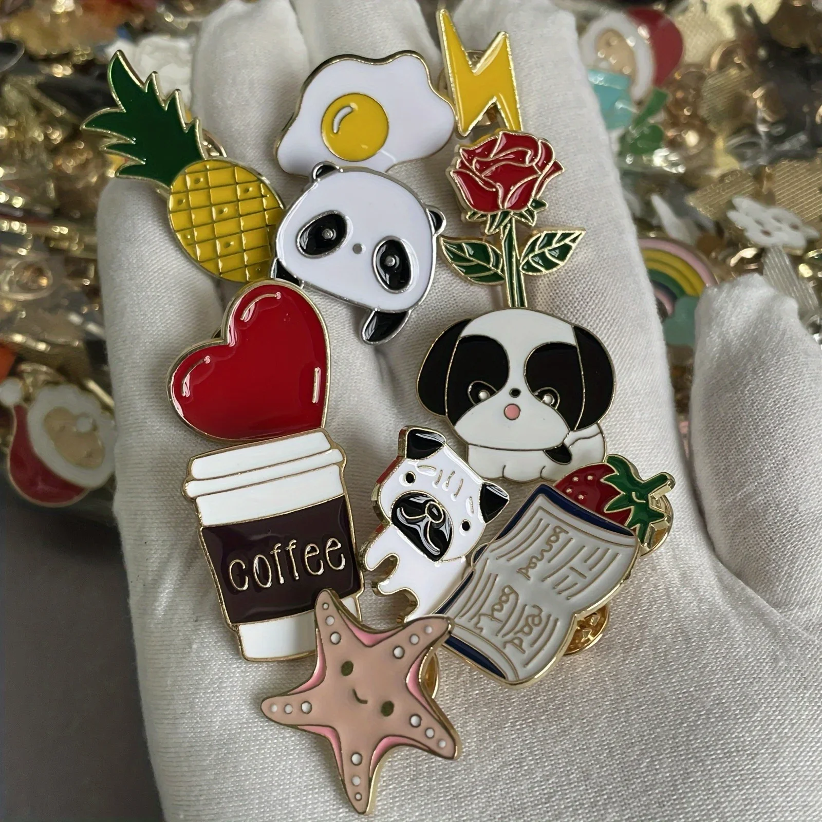 30pcs Cartoon Brooches Enamel Pins Retro Punk Dark Color Collar Corsage Shirt Hat Jacket Pin Badge Cartoon Bag Metal Pins Sets