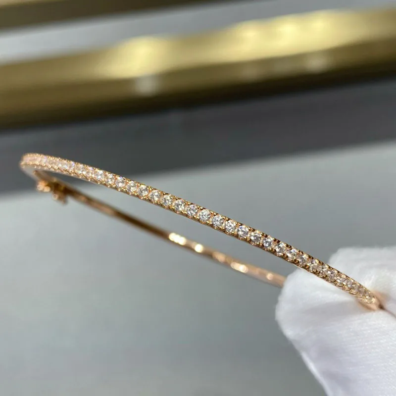 Hot Sale Famous Top Quclity S925 Sterling Silver Luxury Bangle for Women Classic Zirconia Accented Fashion Jewelry 16cm Diameter
