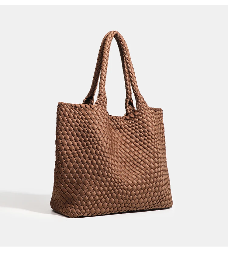 Large Size Women's Neoprene Tote Bag Fashion Hand-Woven Bag 2024 Hot Product with Large Volume for Stylish Storage