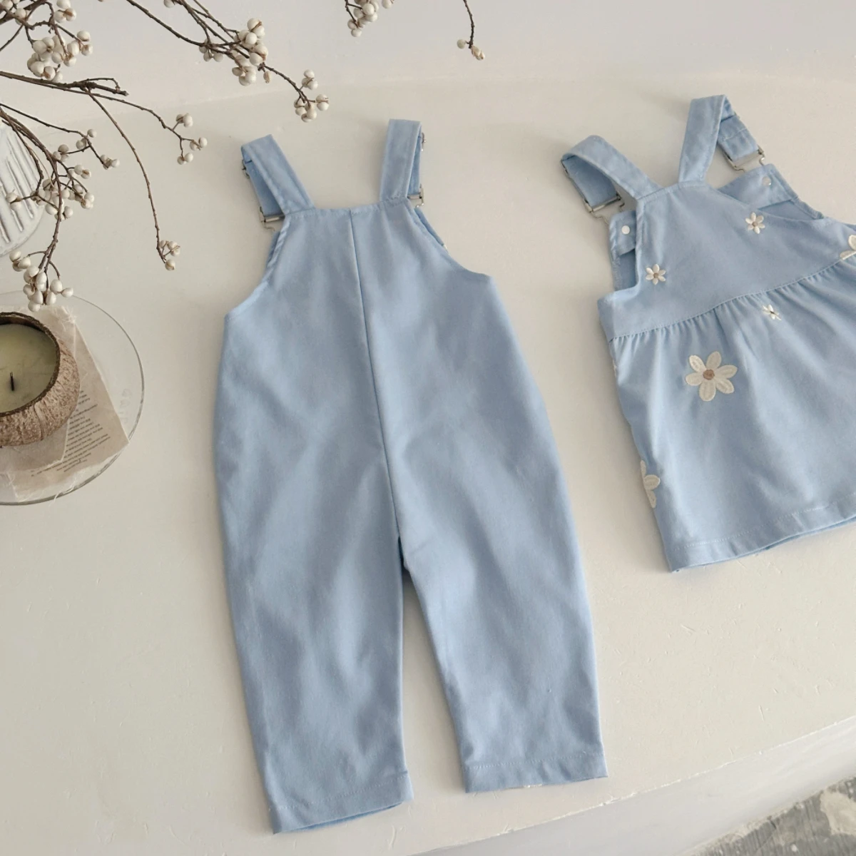 Summer Hot Baby Suspender Pants Sleeveless Flower Embroidery Loose Overalls Romper Girls Jumpsuits Boys Clothes with Pockets
