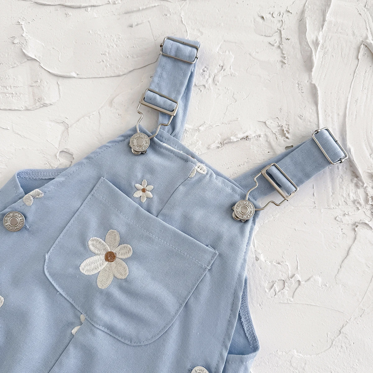Summer Hot Baby Suspender Pants Sleeveless Flower Embroidery Loose Overalls Romper Girls Jumpsuits Boys Clothes with Pockets