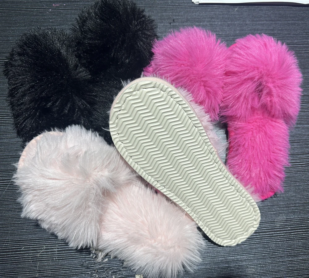 2026 New Women's Faux Fur Fluffy Slippers Autumn Winter Home Floor Shoes Soft EVA Sole Light Weight Female Fashion Slides