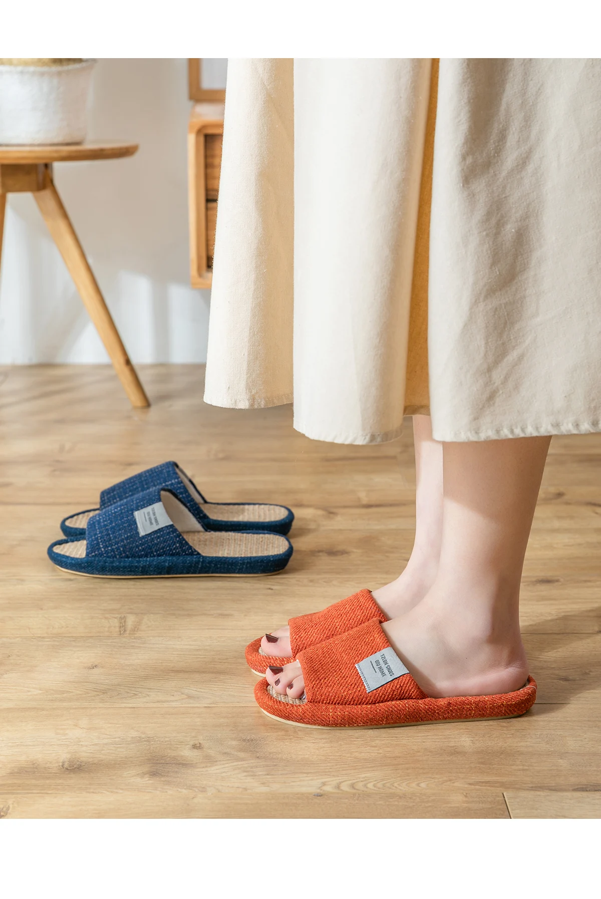 Summer Women Home Slippers Linen Summer Lightweight Flat Sandals Breathable Comfortable Non-Slip Slides Indoor Men Slippers