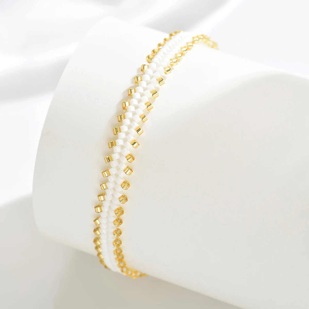 ZHONGVI Bohemian Stainless Steel Chain Bracelet Handmade Braided String Minimalist Bangles Suitable for daily wear Jewelry Gift