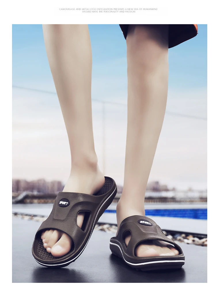 New slippers men's summer 2025 new trend home indoor bathroom bathing leisure wear-resistant outdoor beach shoes light 40-45