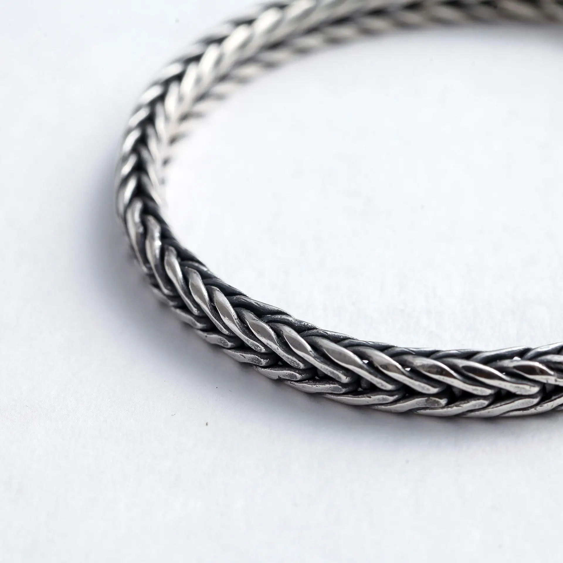 100% S925 Sterling Silver Handmade Woven Retro Domineering Style Personality Keel Man Woman Pure S925 Silver Bracelet Jewelry