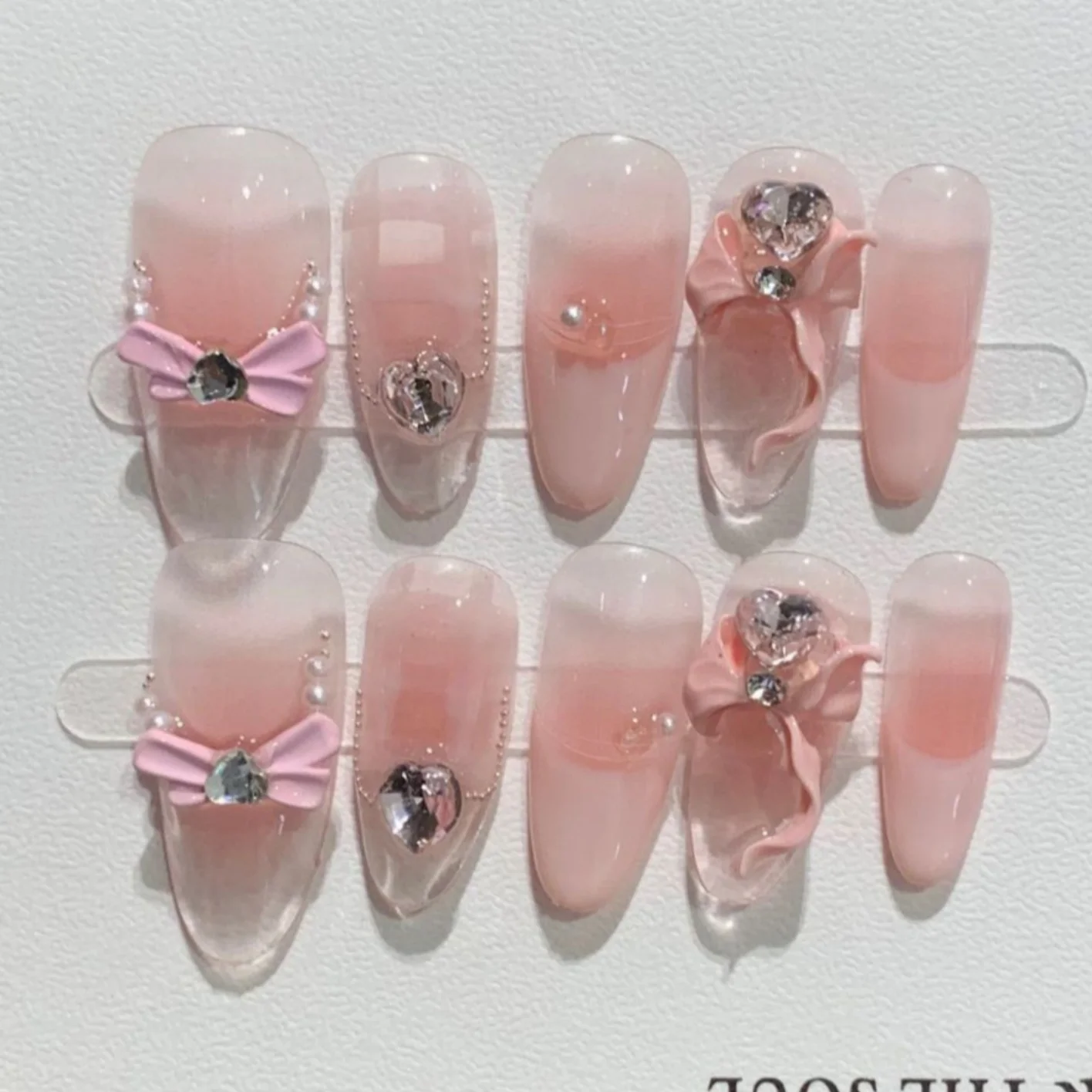 10pcs Purple Cat's Eye Handmade Fake Nails Tips Glitter Mid-length Oval Press on Nails Art Bow Rhinestone Design False Nail Sets