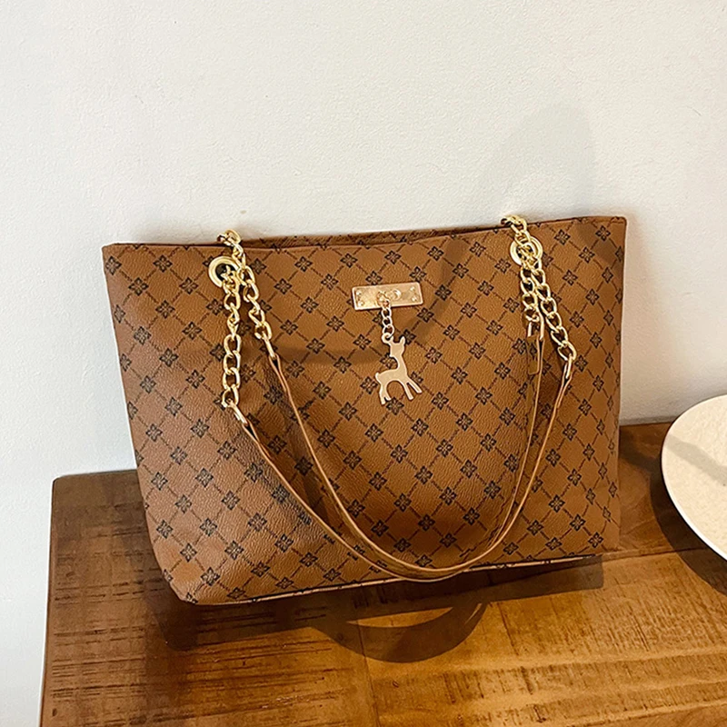 Women's Large Capacity Fashion Tote Bag Luxury Design Handbag Trendy Shoulder Purse with Printing Pattern for Shopping