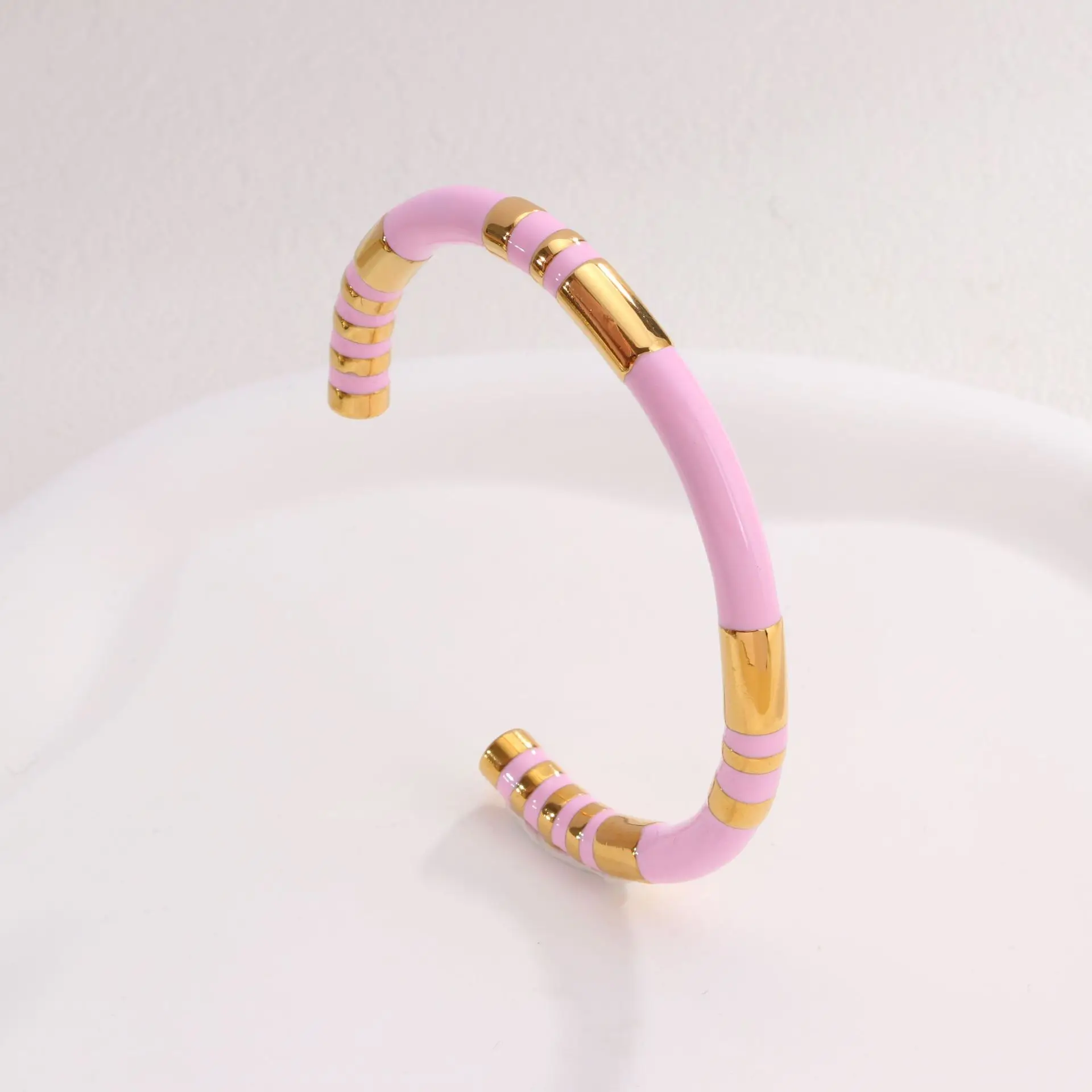 Vintage Bamboo Enamel Waterproof C-shaped Enamel Hand Bracelet Ladies Stainless Steel Gold Plated High Touch Bracelet