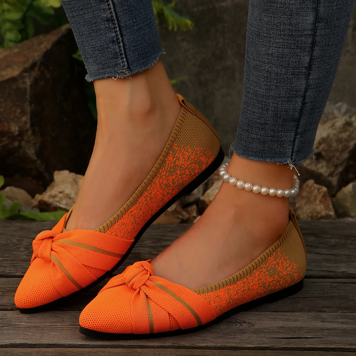 Spring and Autumn New Pointed Toe Comfortable Casual Single Shoes Fashion Light Mouth Large Size Lightweight Flat Shoes Women