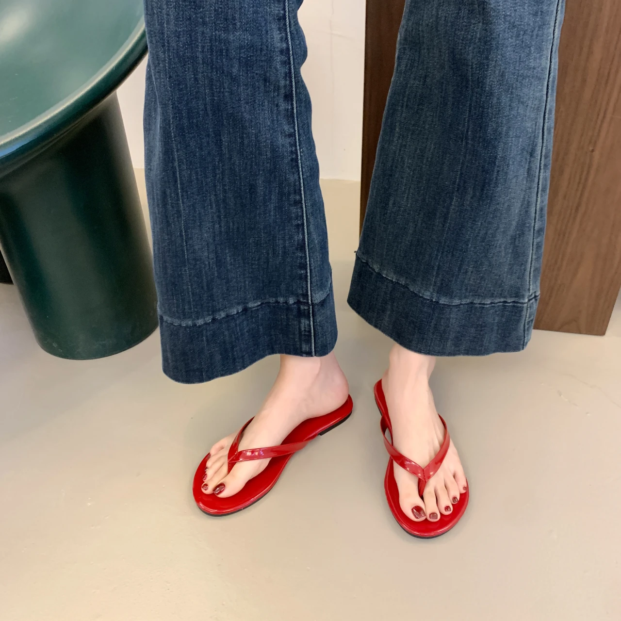 Large Size Sandals Women's Shoes Summer 2025 New Flip-flops Outer Slippers Flat Sandals