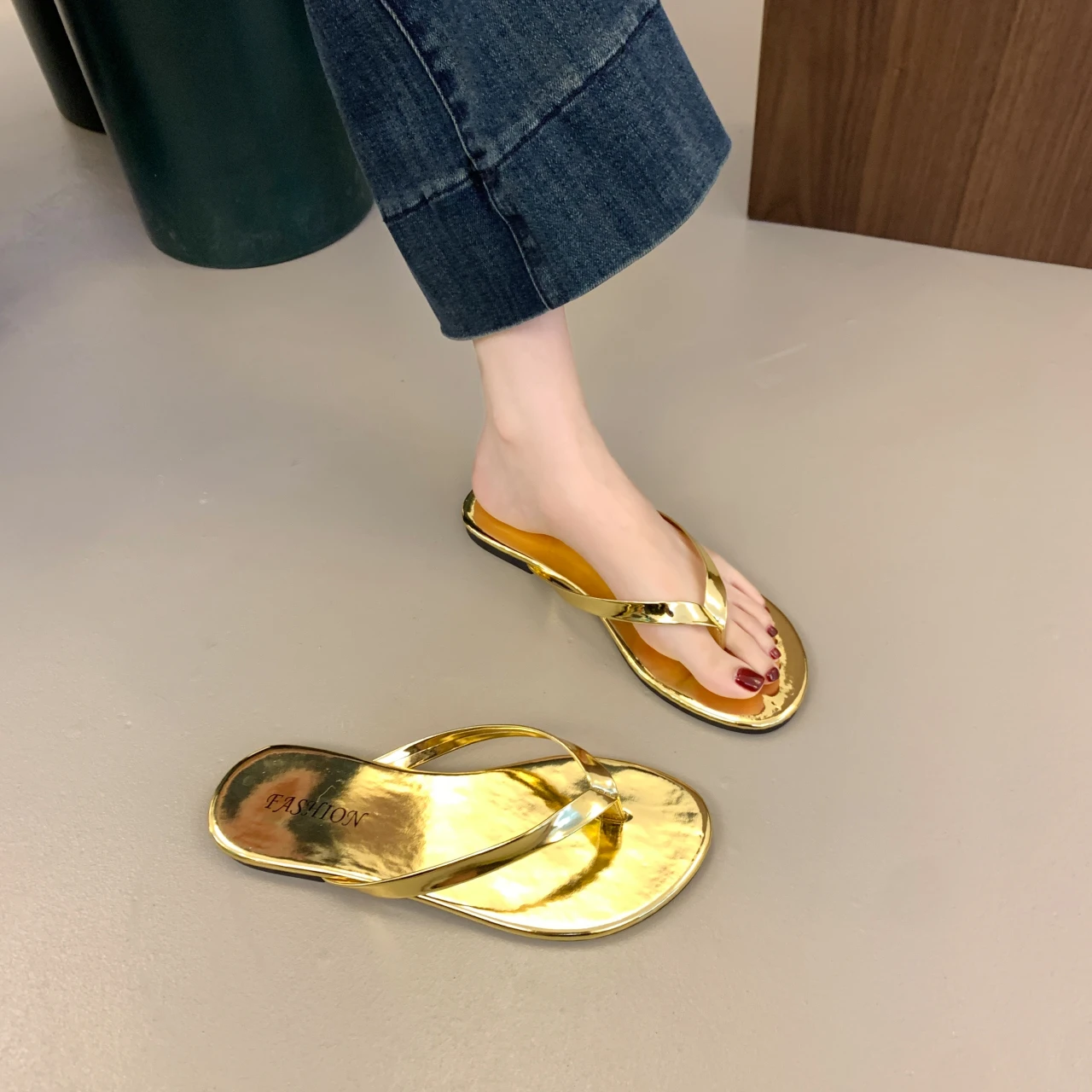 Large Size Sandals Women's Shoes Summer 2025 New Flip-flops Outer Slippers Flat Sandals