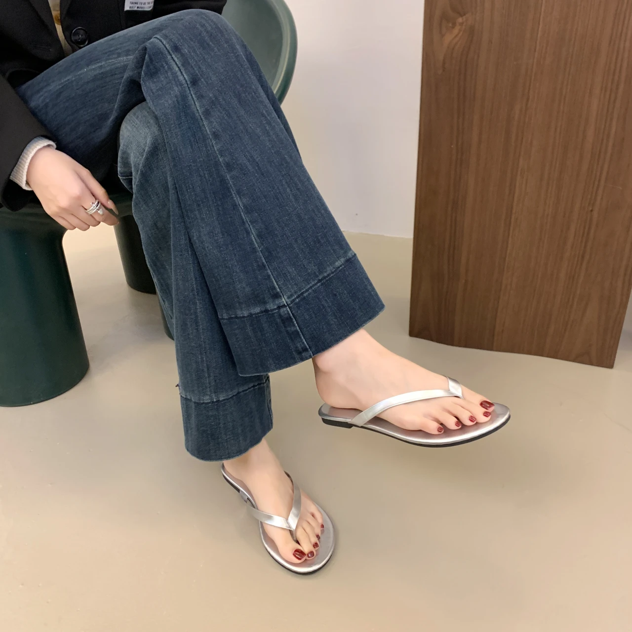 Large Size Sandals Women's Shoes Summer 2025 New Flip-flops Outer Slippers Flat Sandals