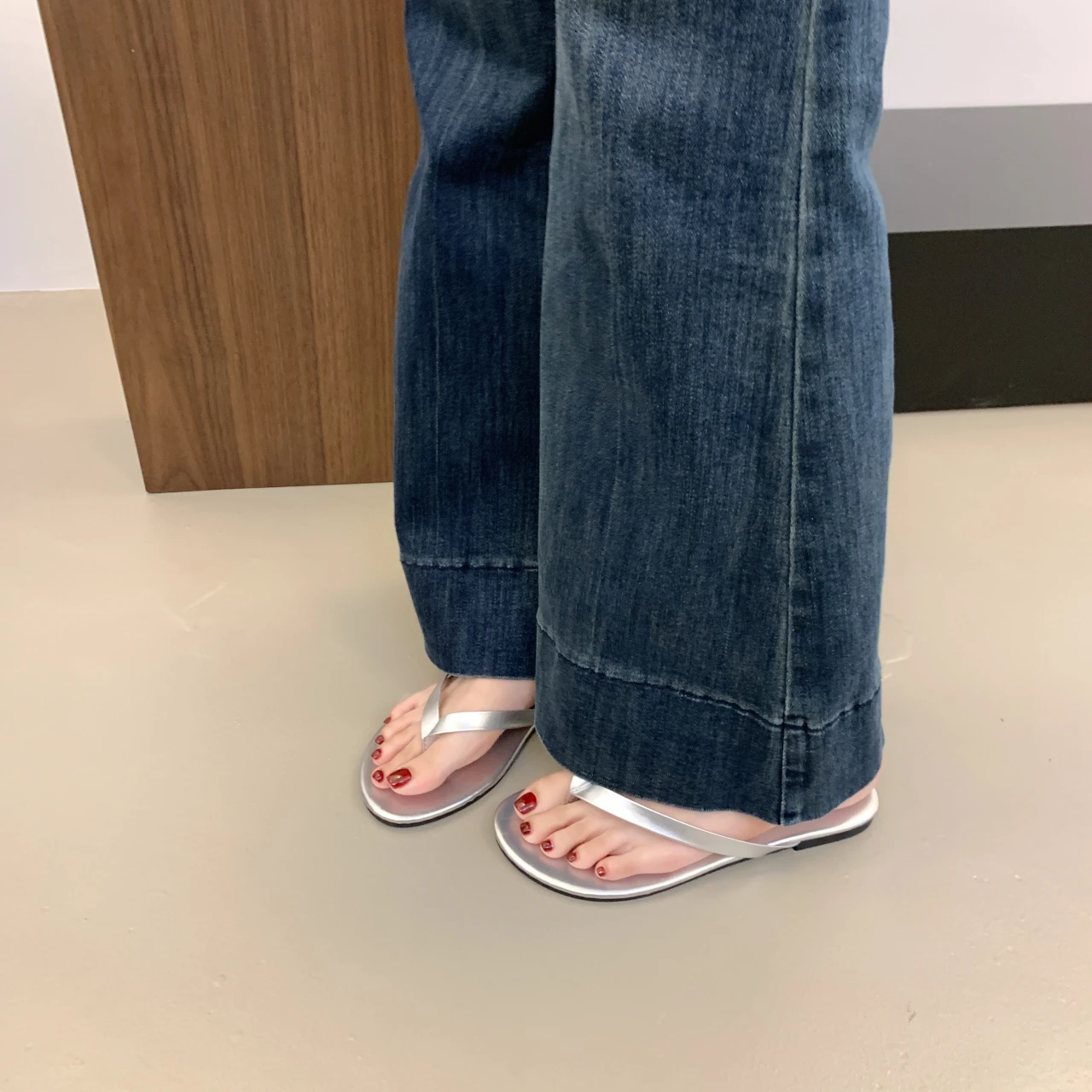 Large Size Sandals Women's Shoes Summer 2025 New Flip-flops Outer Slippers Flat Sandals