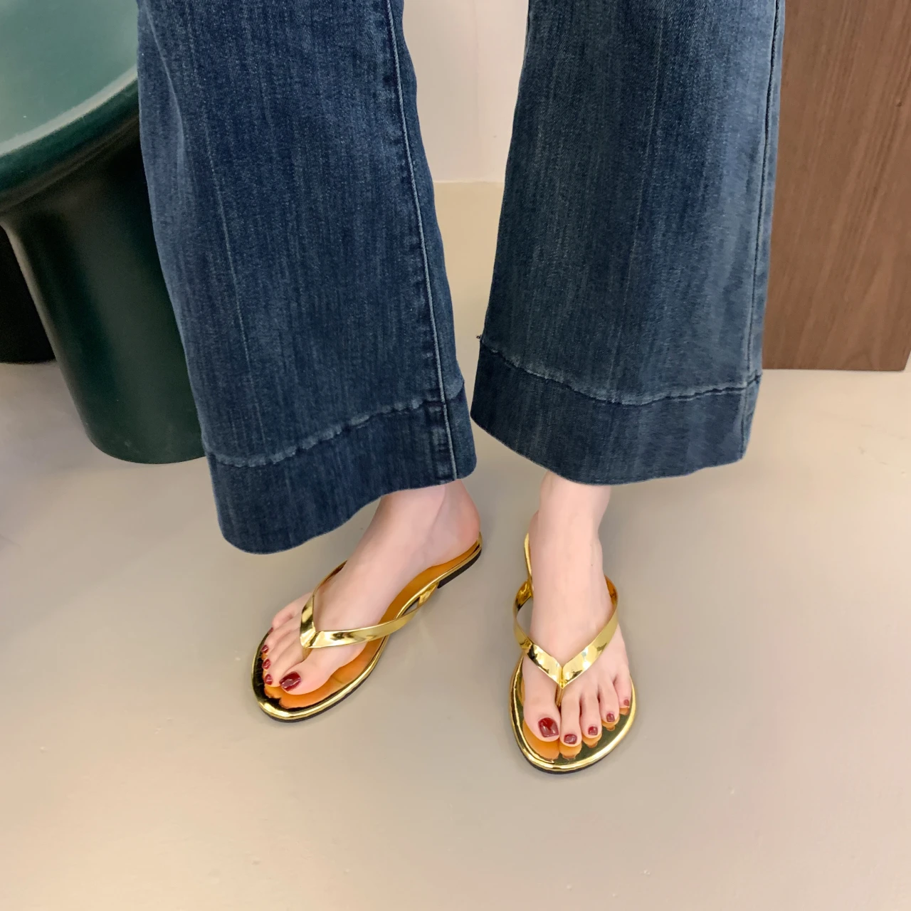 Large Size Sandals Women's Shoes Summer 2025 New Flip-flops Outer Slippers Flat Sandals