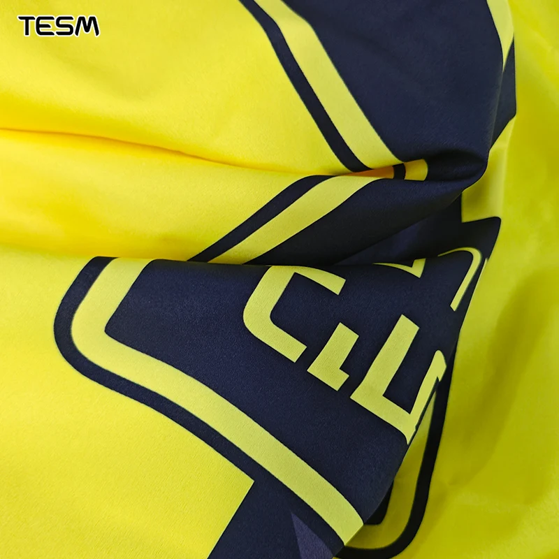 TESM 3D Printed Barber Cape Hairdressing Salon Gown Hairdresser Hair Dyeing Shawl Halloween Christmas Gift