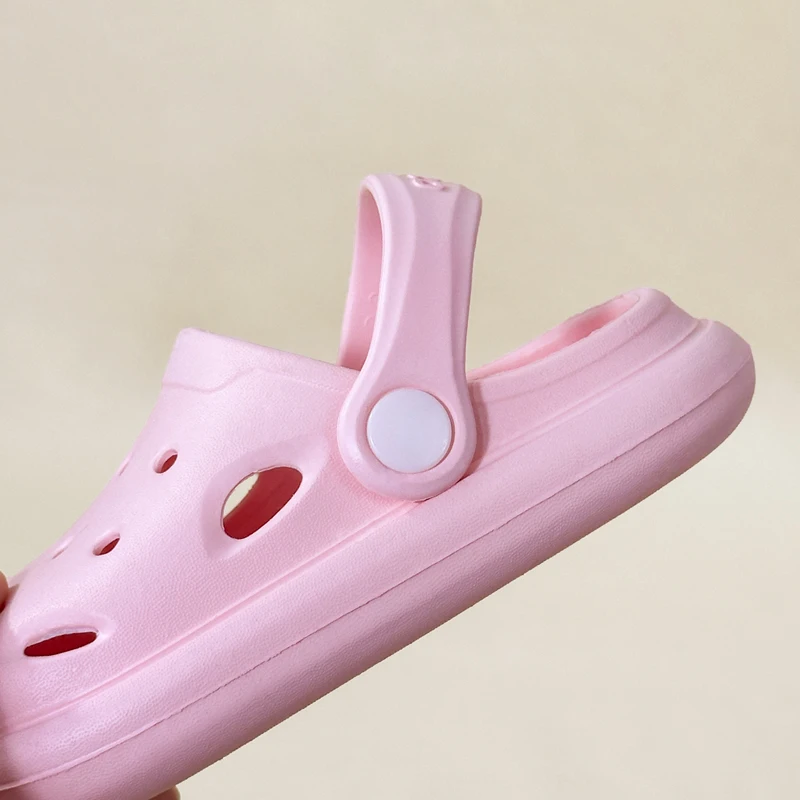 Fashion Waterproof Slippers Children Sandals Summer Outdoor Slides Soft Sole Garden Shoes Indoor Clogs Sandals For Boys & Girls