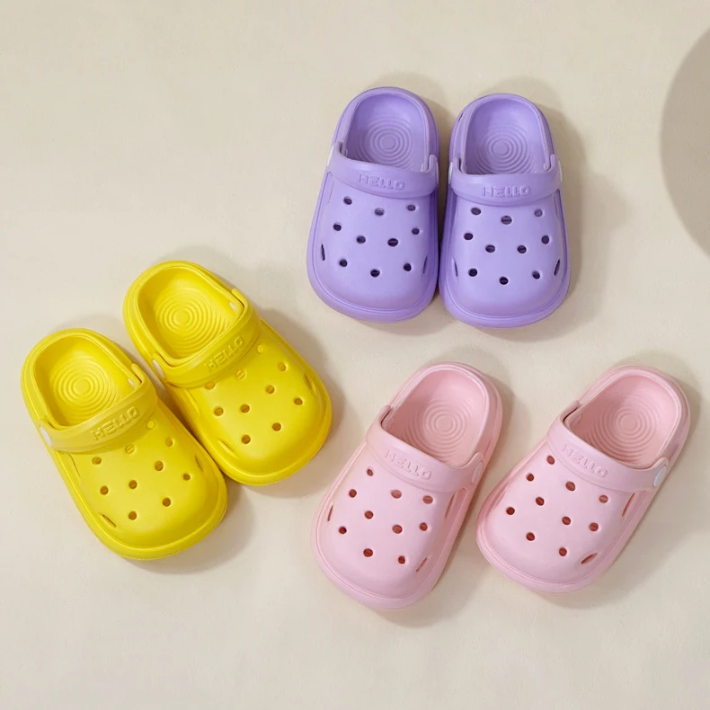 Fashion Waterproof Slippers Children Sandals Summer Outdoor Slides Soft Sole Garden Shoes Indoor Clogs Sandals For Boys & Girls