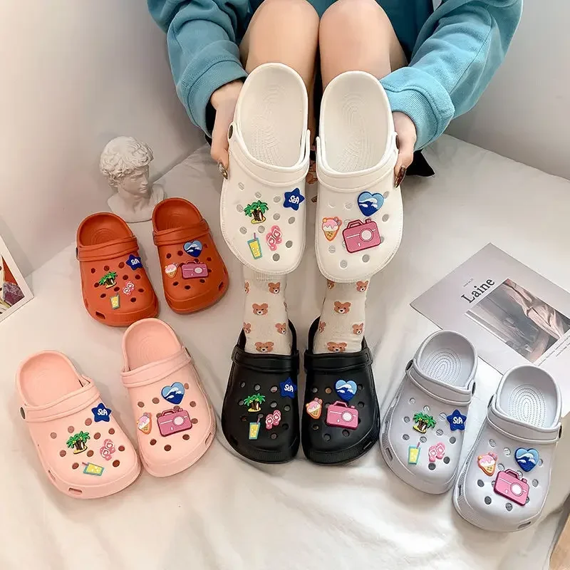 2025 New Summer Women Waterproof Slippers Summer Outdoor Women Slides Soft Sole Garden Shoes Indoor Classic Nursing Clogs Sandal
