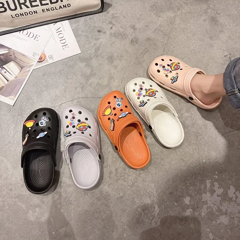 2025 New Summer Women Waterproof Slippers Summer Outdoor Women Slides Soft Sole Garden Shoes Indoor Classic Nursing Clogs Sandal