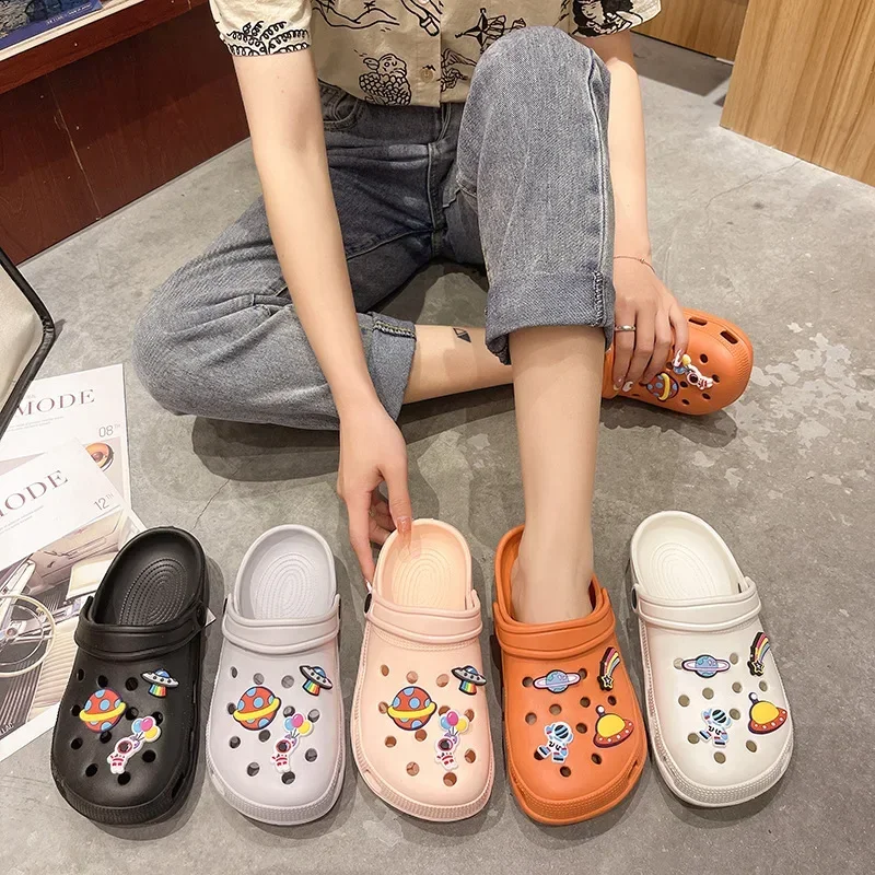 2025 New Summer Women Waterproof Slippers Summer Outdoor Women Slides Soft Sole Garden Shoes Indoor Classic Nursing Clogs Sandal